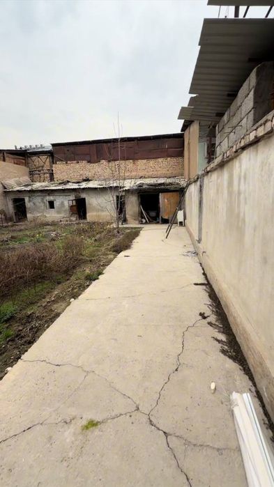 Кукча Беш козонга якин махаллани ичида ер хисобида 3.7-соток Фас:12.7м