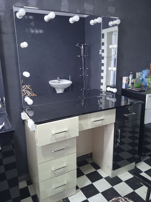 Мебел для салона