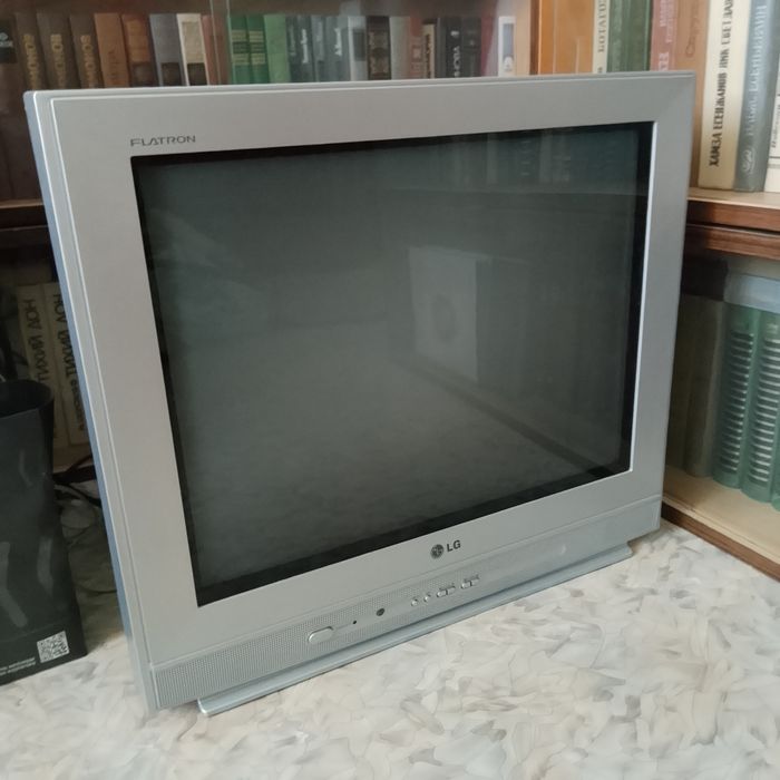 Продам телевизор