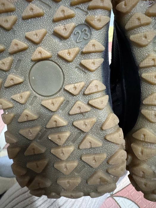 Продам детский сапоги