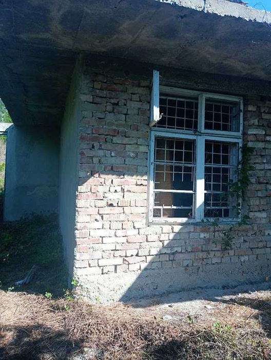 Продавам два обединени имота с две къщи