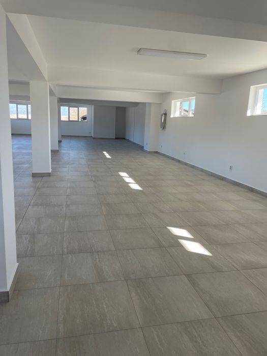 Дава се под наем Магазин в Разлог - 450 кв.м за 62962.56 € - Снимка #6