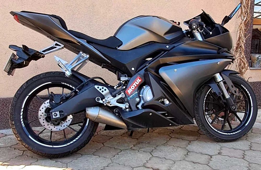 Yamha yzf  r 125
