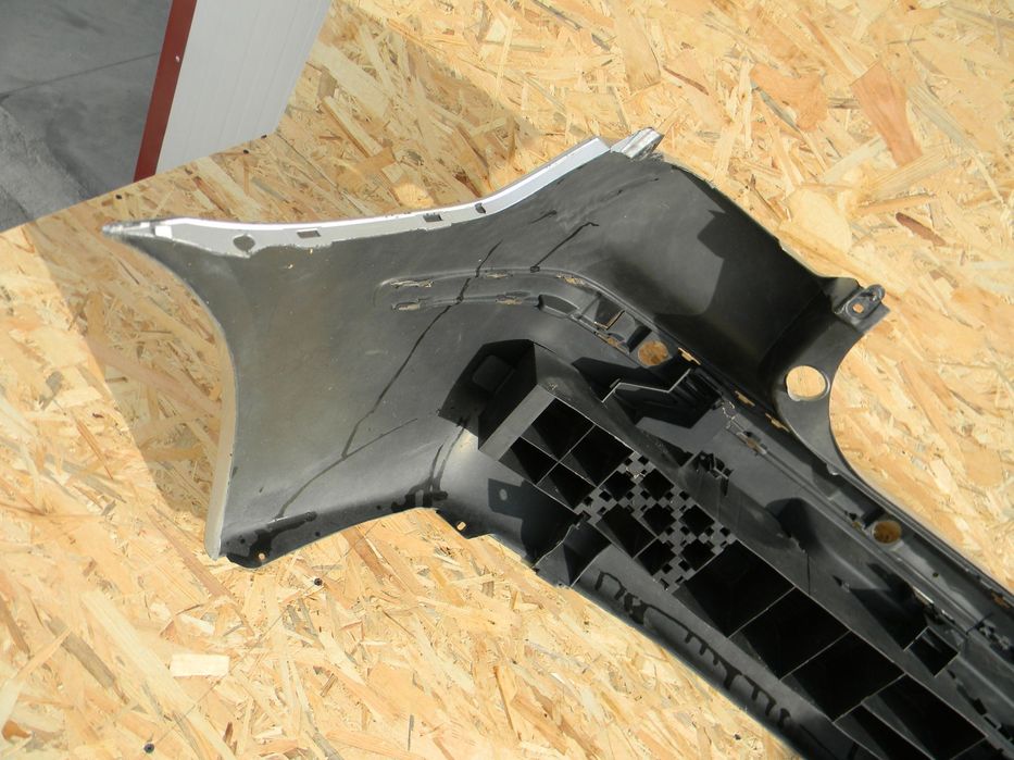 Bara spate Renault Laguna 2, berlina, 2001, 2002, 2003, 2004, 2005, 2006, 2007, 8200002668.