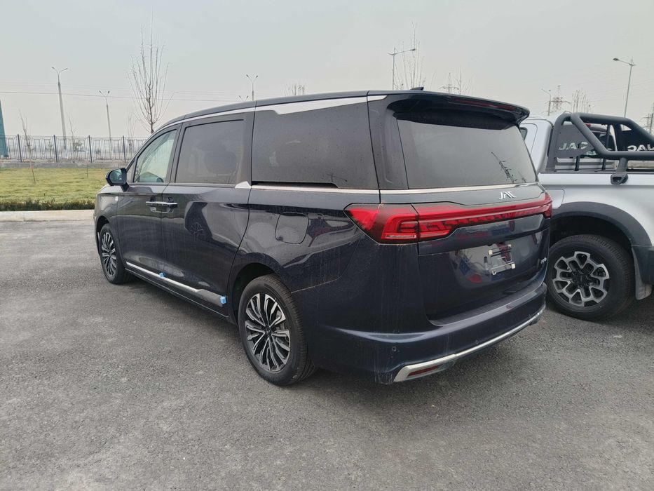 ЖАК РФ8 минивен бизнесс