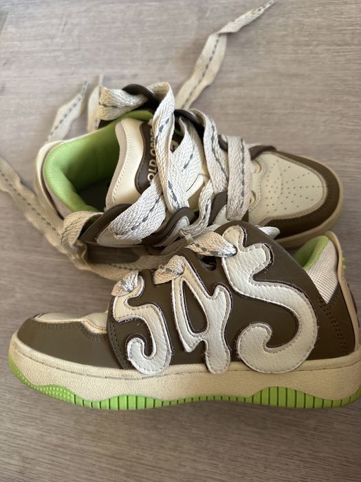 Кроссовки на мальчика