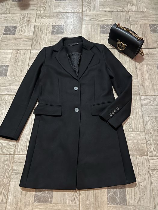Zara palton lana 75%