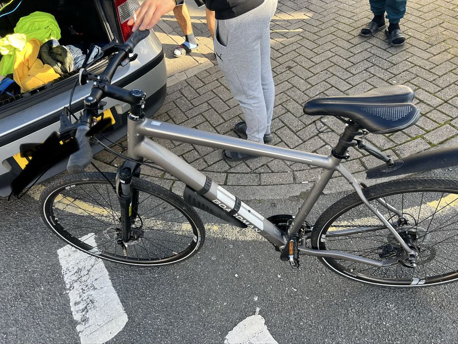 Boardman HYB 8.8 – Bicicletă Hibrid / Urban – NOUĂ