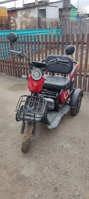 Продаю электро трицикл