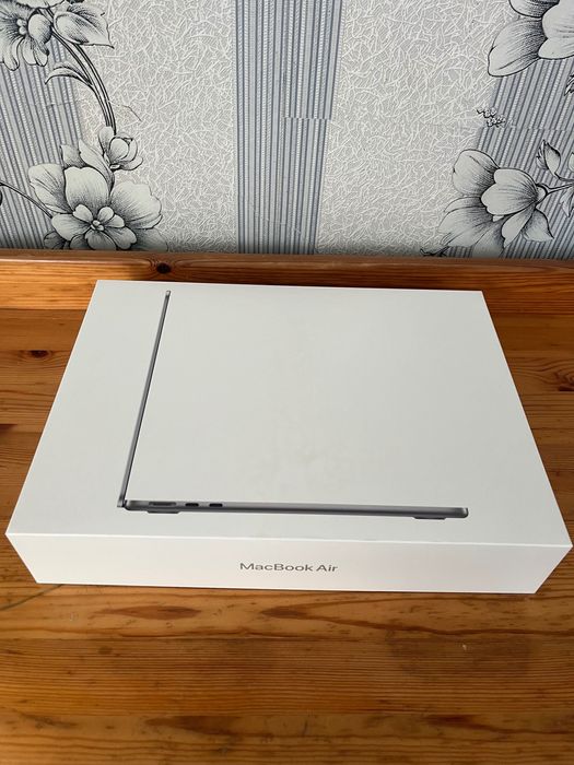 Apple MacBook Air 13 M2