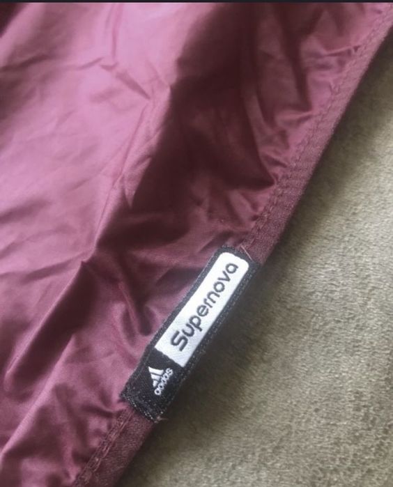 Спортивная безрукавка