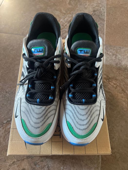 Чисто нови маратонки Nike Tw airmax номер 40