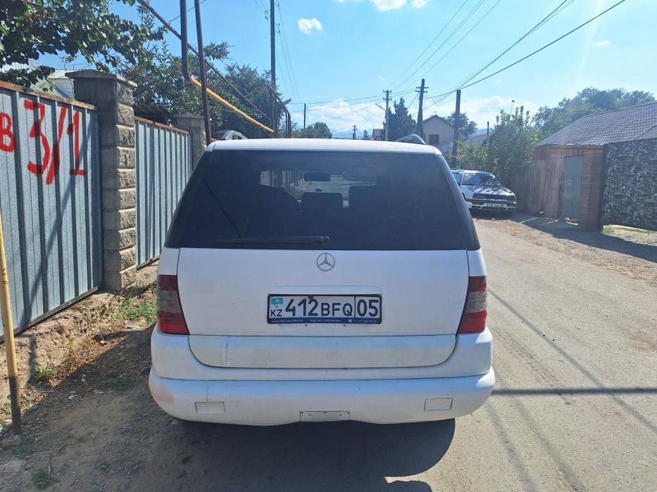 Продам машину в хорошем состояний