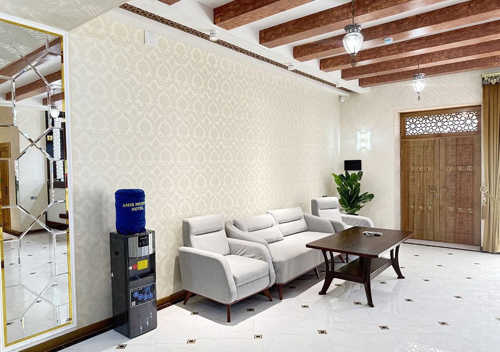 Новая гостиница, открылась 4 для назад.