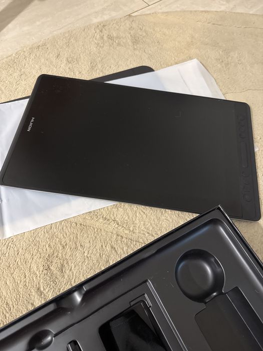 Tableta Huion Kamvas 16 Pro