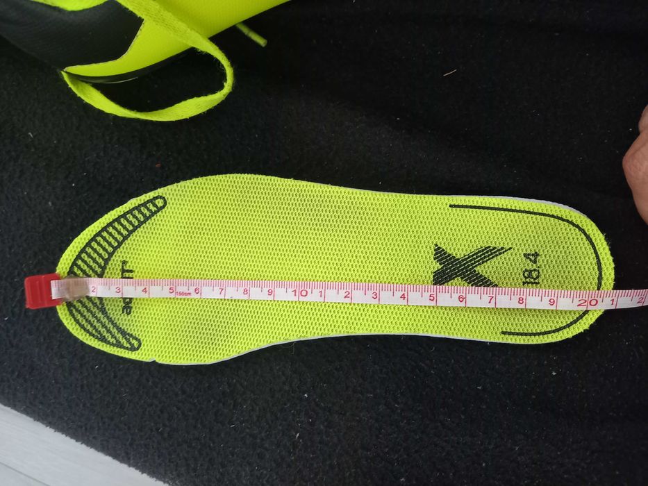 Детски бутонки Adidas