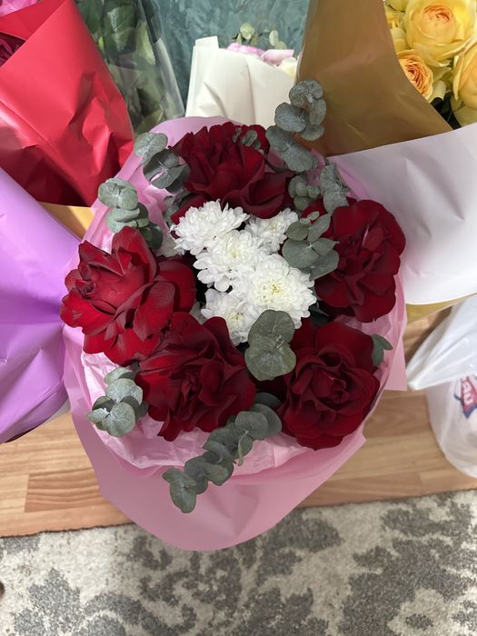 Цветы свежые (5тыс)