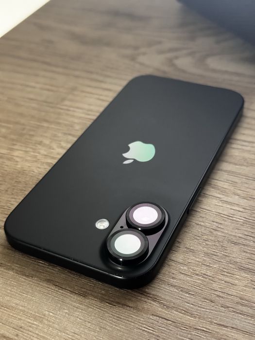 iPhone 16 256GB Negru, Stare Excelentă, 91%