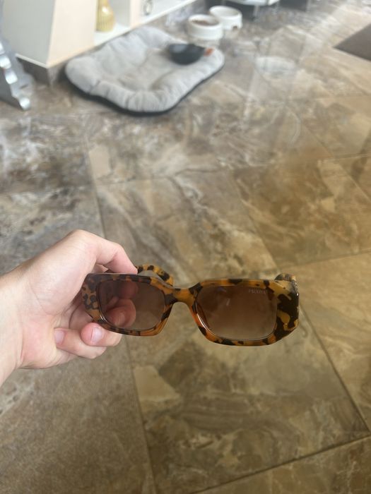 ochelari prada leopard