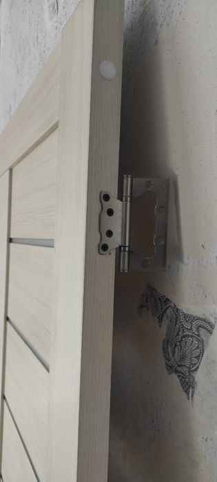 Продам двери межкомнатные