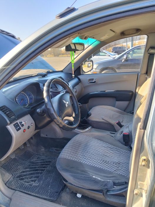 Митсубиси Л 200 ДИЗЕЛЬ