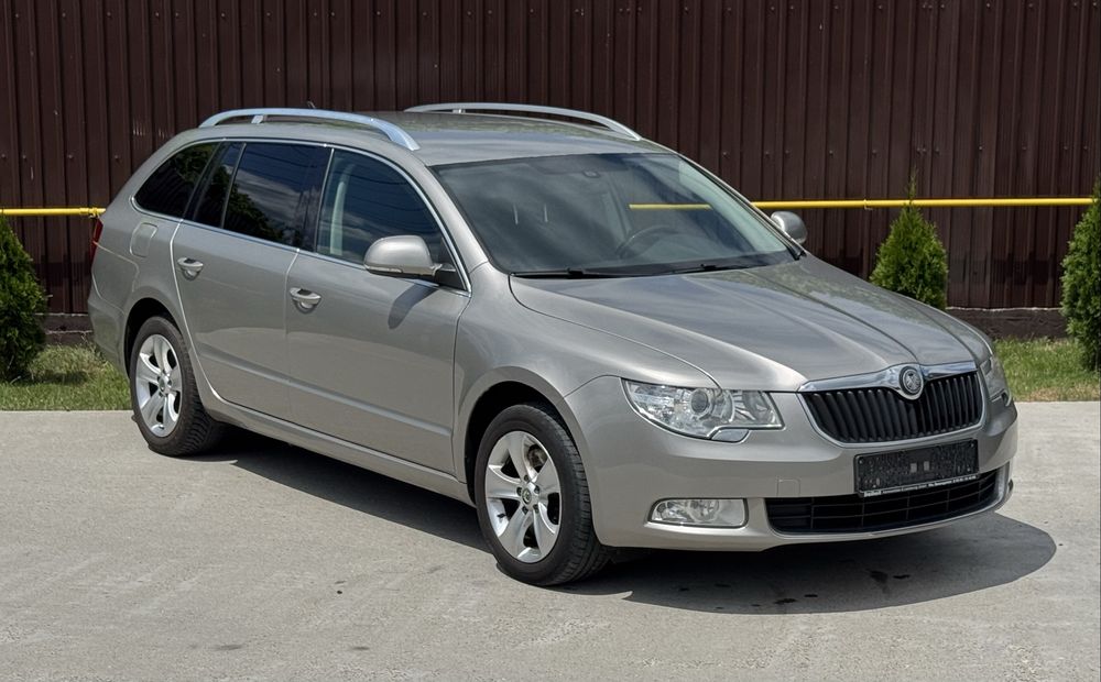 VOLKSWAGEN Passat CC 2009 — imagine 2