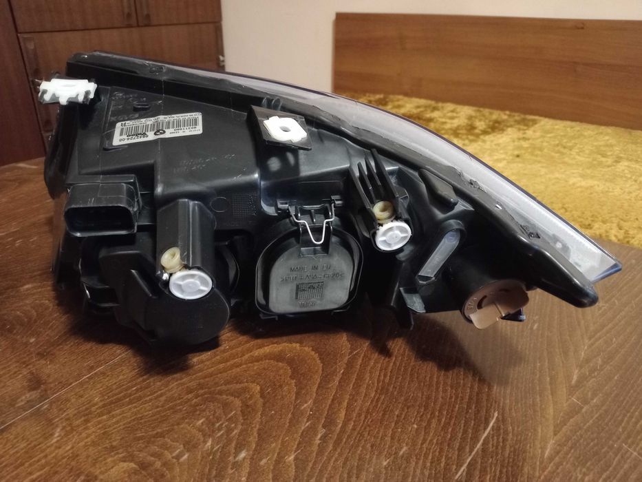 Комплект тунинг фарове за BMW E 90/91 (2005-2007)