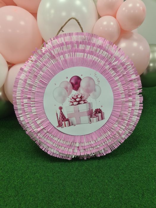 Пинята Футбол, Спайдърмен, Соник