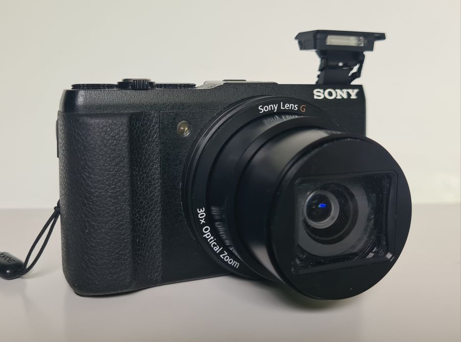 Aparat Foto Compact Sony DSC-HX60 Wi-Fi NFC