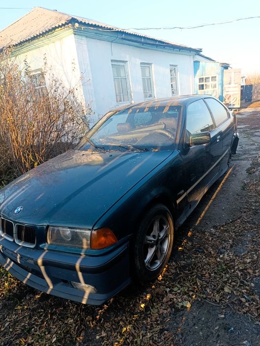 Продам БМВ е36 компакт