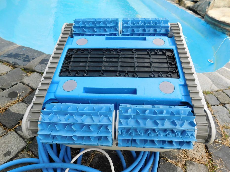 Aspirator, robot de curatat piscina Steinbach ( ! DEFECT, PT PIESE)