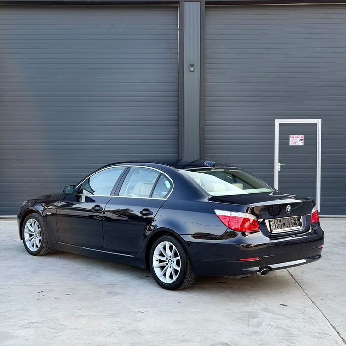 BMW 5 Series 2010 — imagine 3