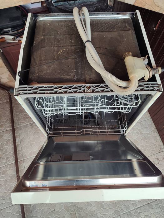 Съдомиялна Bosch