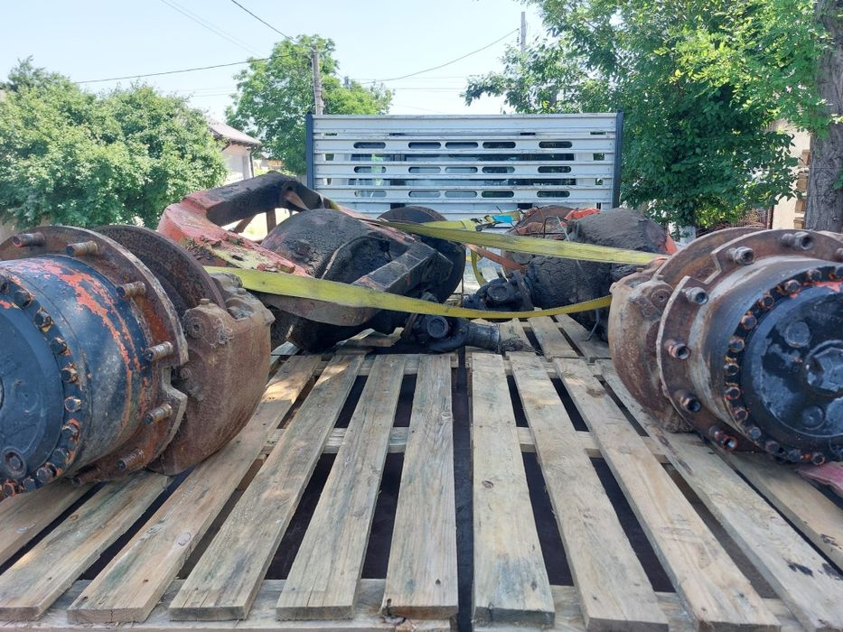 Axe volă tip ZF cu blocabil