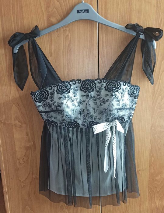 Top de ocazie cu corset, marimea 36