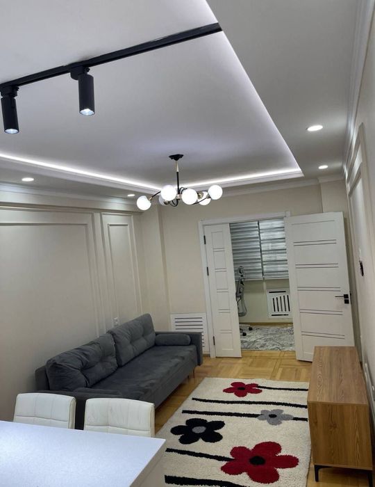 Квартира на Дархан-Загс 2*3/4/9 общ пл 70м Евро с обстановкой