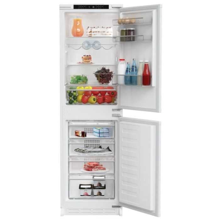 Нов хладилник фризер за вграждане Blomberg KNM4563EI 50:50 Frost Free