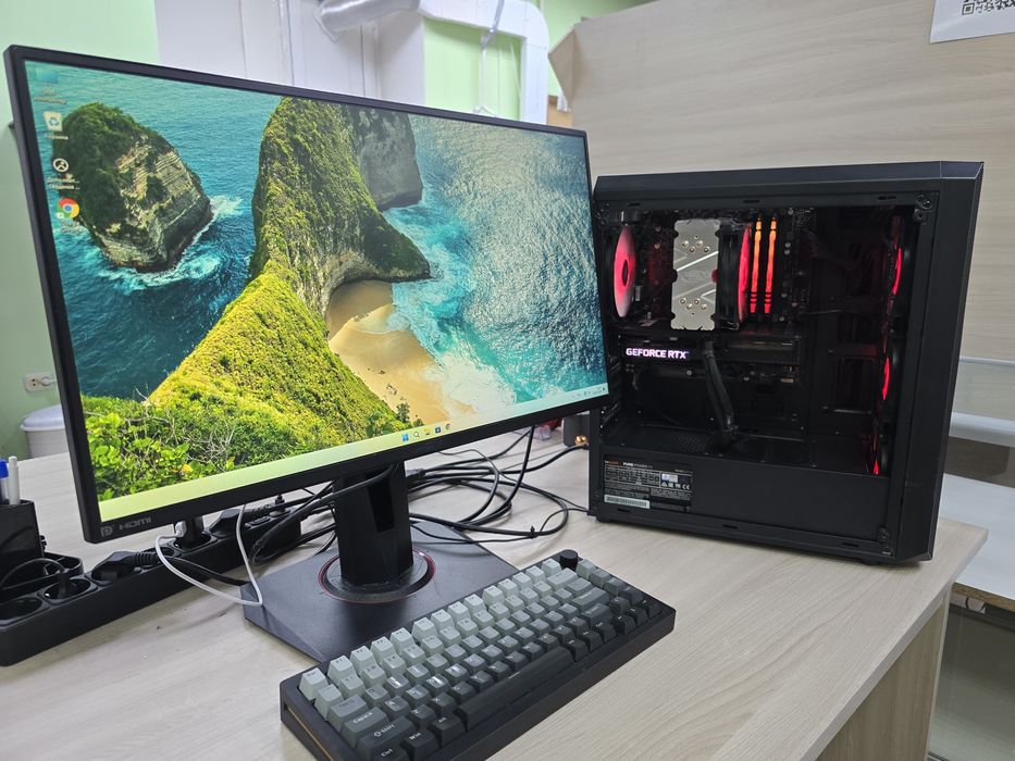 Продается  игровой монитор 165гц 24 дюйма