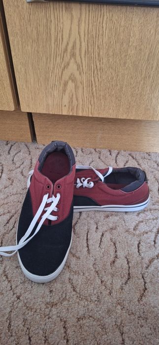 Оувки adidas neo label