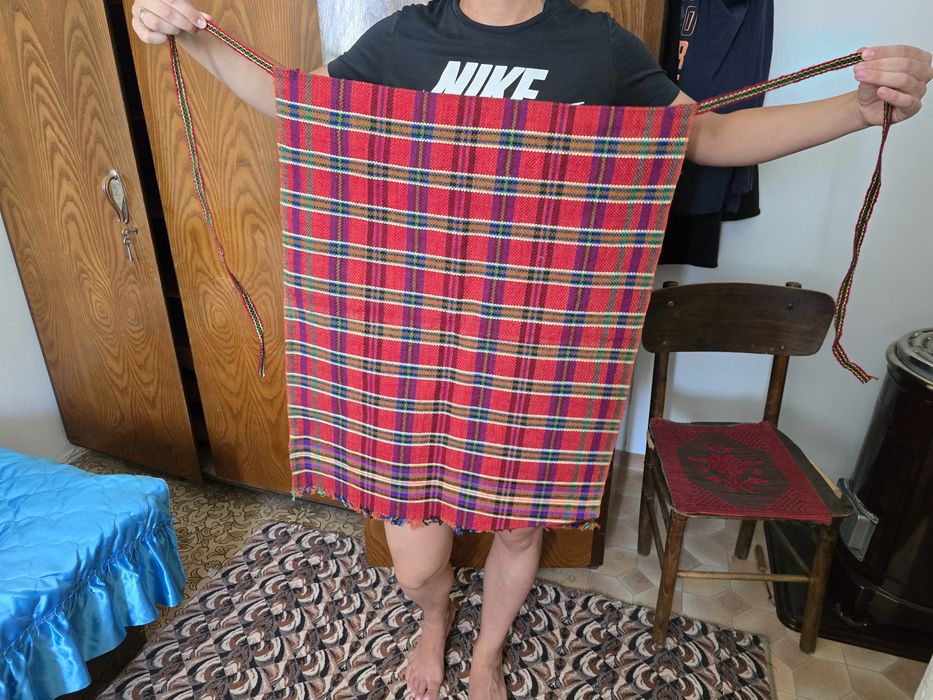 Ръчно тъкани престилки