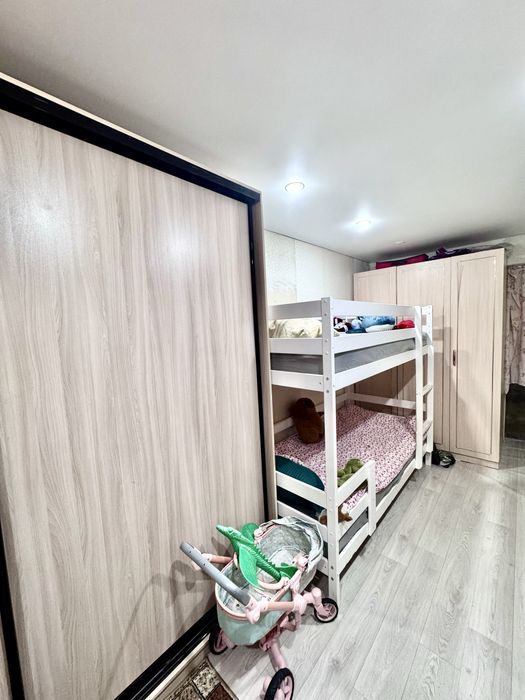 2 комнатная, Корчагина 78, ЛАДА