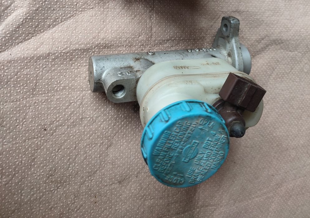 Ниссан. Митсубиси. Главный тормозной цилиндр.