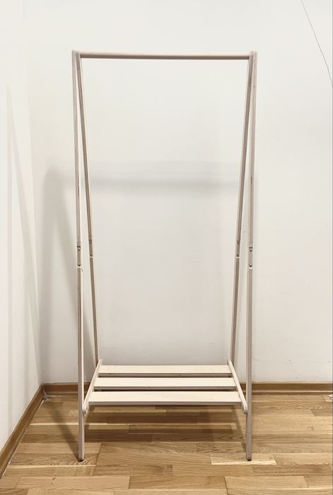 Вешалка напольная деревяная