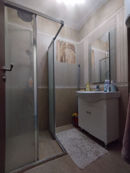 Продава се Тристаен апартамент в Пловдив, Каменица 2 - 109 кв.м за 2606 €/кв.м - Снимка #11