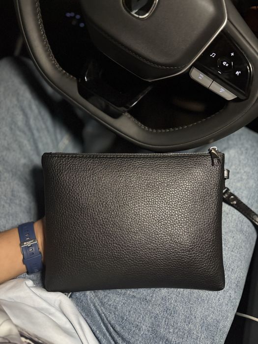 Продаю сумку клатч