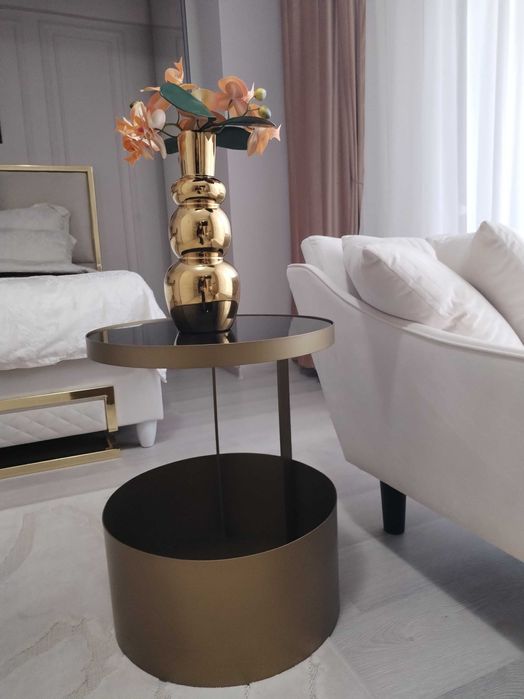 Vând set mobilier șezlong + măsuță de cafea