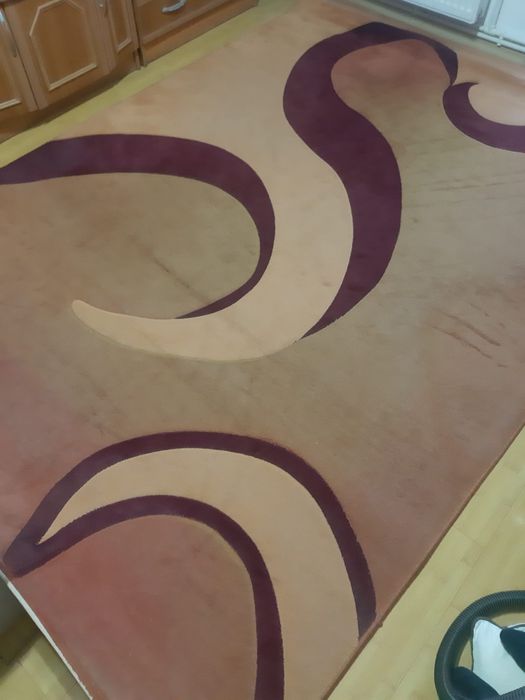 Covor  2/3 m stare foarte bună