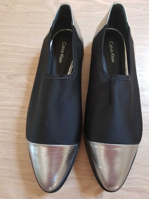 Pantofi Calvin Klein nr 41