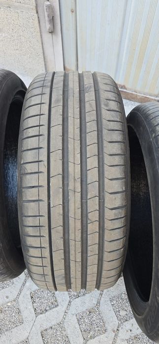 245 40 19 Pirelli PZero