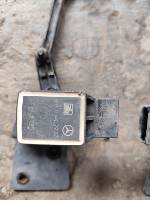 Сензор височина Mercedes ML W164